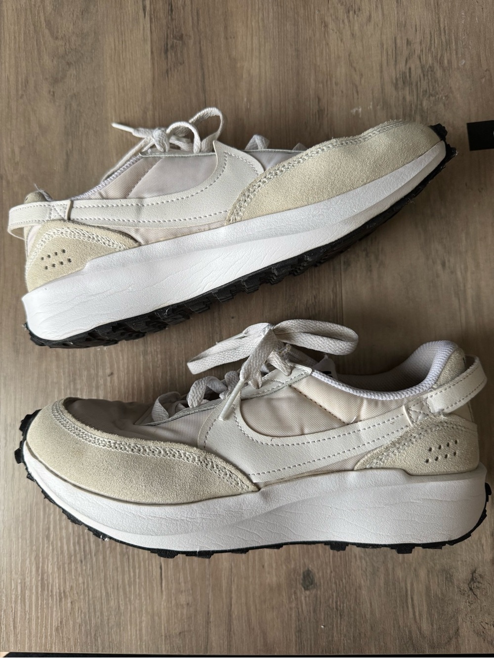 Nike Waffle Debut Women's Cream White Suede Sneakers